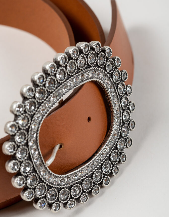 Cinturón de piel con cristales Lighting y hebilla ovalada