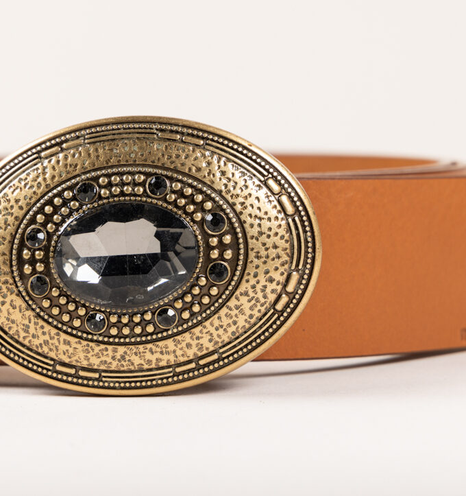 Cinturón Margot. Hebilla ovalada color oro viejo con cristal central.