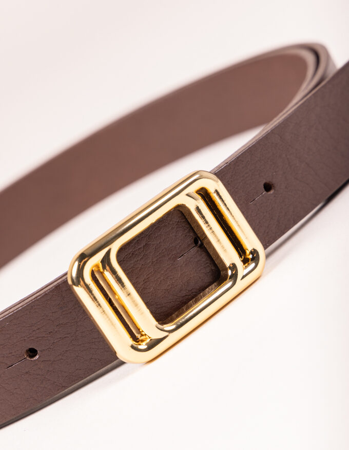 Belt Thelma Gold. Thin strap with minimalist buckle.