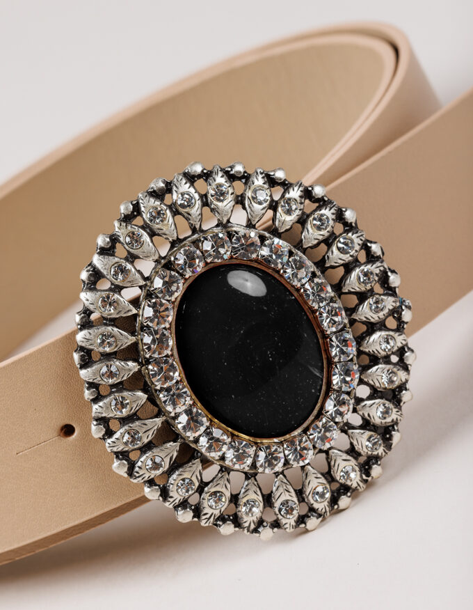 Cinturón Queens Black. Hebilla con piedra color negro