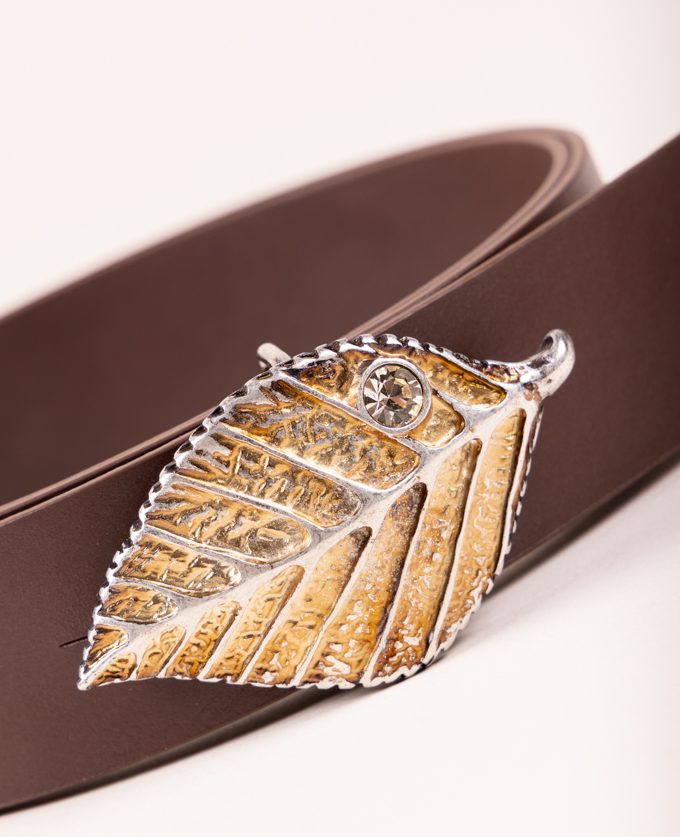 Cinturón Forest Oro. Hebilla en forma de hoja dorada con brillante.
