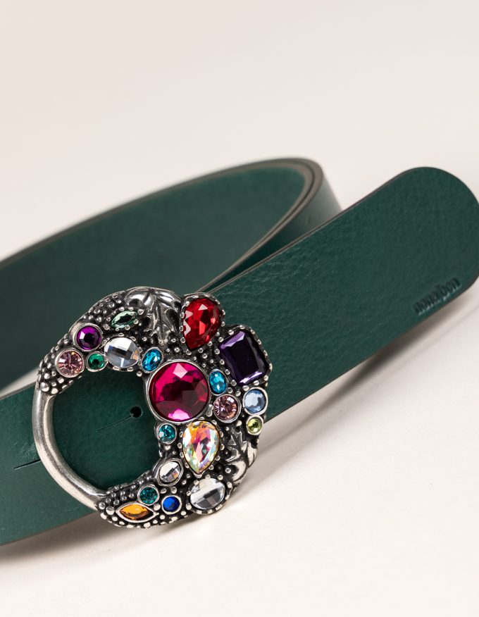 Cinturón Velvet Silver. Hebilla plateada con piedras y cristales de colores.