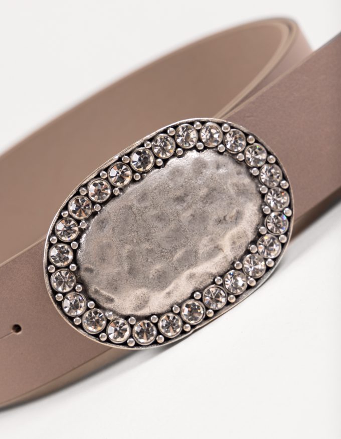 Cinturón Marilyn. Hebilla ovalada con cristales.