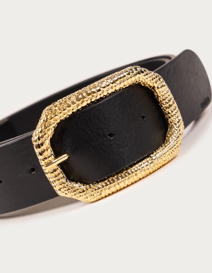 Cinturón Lizard Oro. Hebilla rectancular dorada con grabado lagarto.